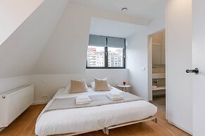 Villa for 8 Guests Steps From the Beach