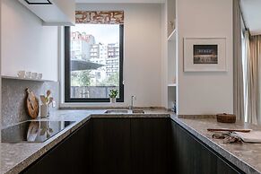 Villa for 8 Guests Steps From the Beach