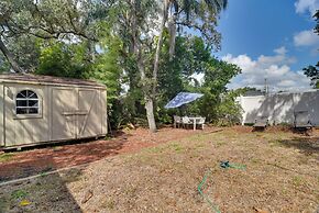 13 Mi to Busch Gardens: Tampa Gem w/ Grill & Yard