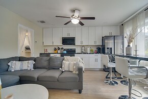 13 Mi to Busch Gardens: Tampa Gem w/ Grill & Yard