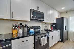 13 Mi to Busch Gardens: Tampa Gem w/ Grill & Yard