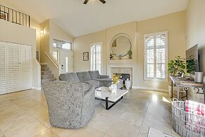 Hot Tub & Patio: Family Gem in Avondale