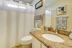 Hot Tub & Patio: Family Gem in Avondale