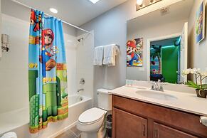 15 Mi to Wdw: Retreat w/ Private Pool!