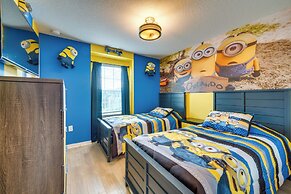 7 Mi to Disney: Davenport Family Getaway w/ Pool!