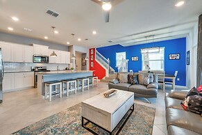 7 Mi to Disney: Davenport Family Getaway w/ Pool!