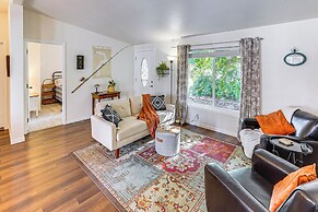 1 Mi to Tubbs Hill & Lake: Midtown Home w/ Yard!