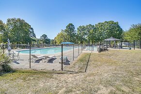 < 1 Mi to Lake Catherine: Home in Gated Community!