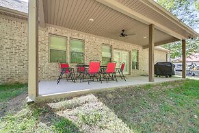 < 1 Mi to Lake Catherine: Home in Gated Community!