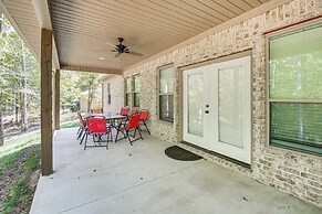 < 1 Mi to Lake Catherine: Home in Gated Community!