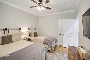 < 1 Mi to Lake Catherine: Home in Gated Community!