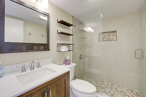 Blue Ridge Pkwy View & Deck: Brevard Home!