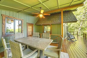 Blue Ridge Pkwy View & Deck: Brevard Home!