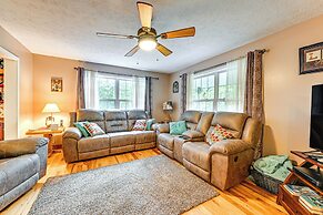 7 Mi to Franklin: Peaceful Home w/ Deck & Yard!