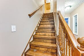 7 Mi to Franklin: Peaceful Home w/ Deck & Yard!