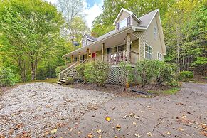 7 Mi to Franklin: Peaceful Home w/ Deck & Yard!