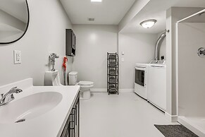 Charming Iowa Home: 1 Mi to Golf