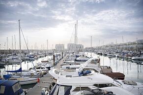 On the Water 5 With Free Parking By My Getaways