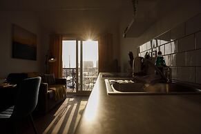 On the Water 5 With Free Parking By My Getaways