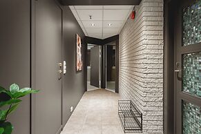 Arctic Homes - Downtown Penthouse