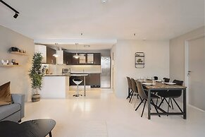 Arctic Homes - Downtown Penthouse