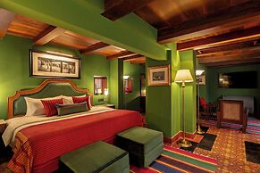 THE Lotus Palace Chettinad