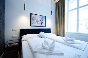 Charming Apartments Near City Centre