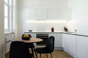 Charming Apartments Near City Centre