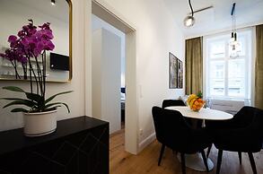 Charming Apartments Near City Centre