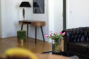 Charming Apartments Near City Centre