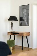 Charming Apartments Near City Centre