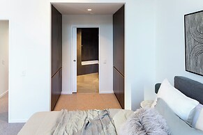 Kangaroo Point Apartments by Urban Rest