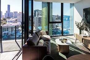 Kangaroo Point Apartments by Urban Rest