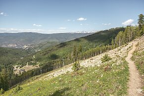 Remodeled 3br Condo In Bachelor Gulch - Ski In/out 3 Bedroom Condo