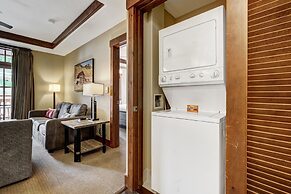 Luxury 1 Bedroom Condo with Slopeside View 1 Condo