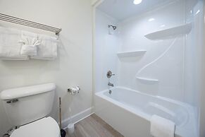 Phoenix Gulf Towers 2106 2 Bedroom Condo