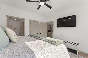 Casa Relaxo 2 Bedroom Condo