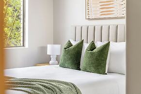 Bondi Beach Apartments by Urban Rest