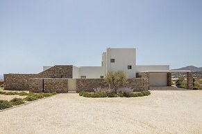 Luxurious Villa Ioli Paros