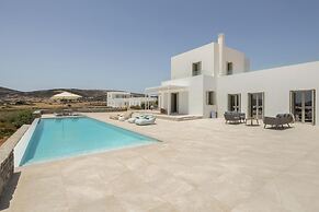 Luxurious Villa Ioli Paros