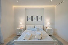 Luxurious Villa Ioli Paros