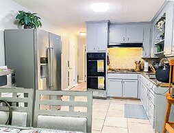 The Blue Spring Oasis