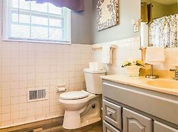 The Blue Spring Oasis