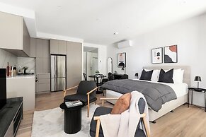 Caulfield Apartments by Urban Rest