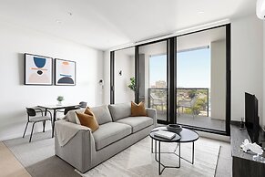Caulfield Apartments by Urban Rest
