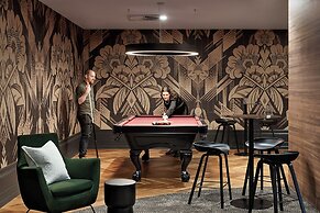 Caulfield Apartments by Urban Rest