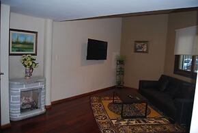 Cosmo Mendoza Suites