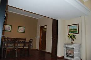 Cosmo Mendoza Suites