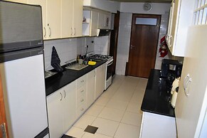 Cosmo Mendoza Suites