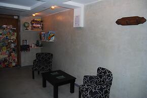 Cosmo Mendoza Suites